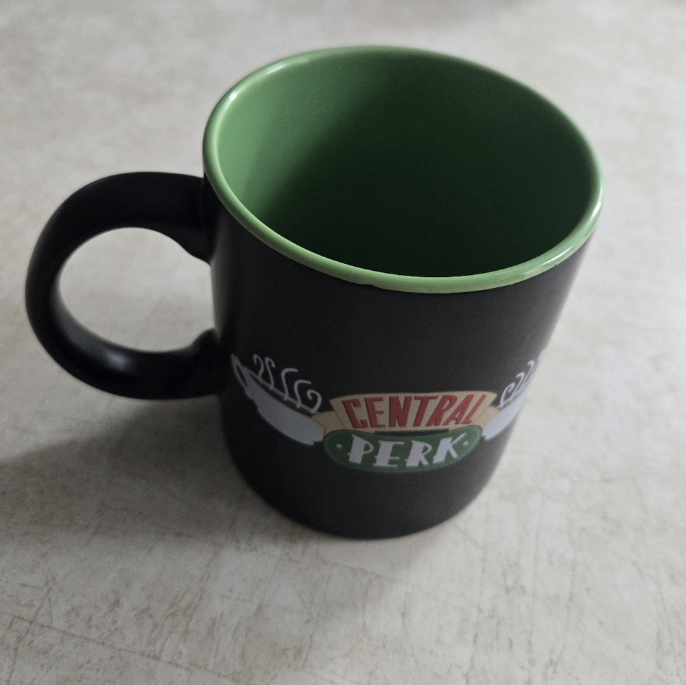 Friends TV Series Central Perk Large Mug • Black / Green • NEW